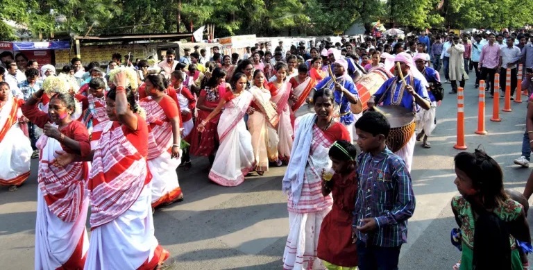 Sarhul Dance