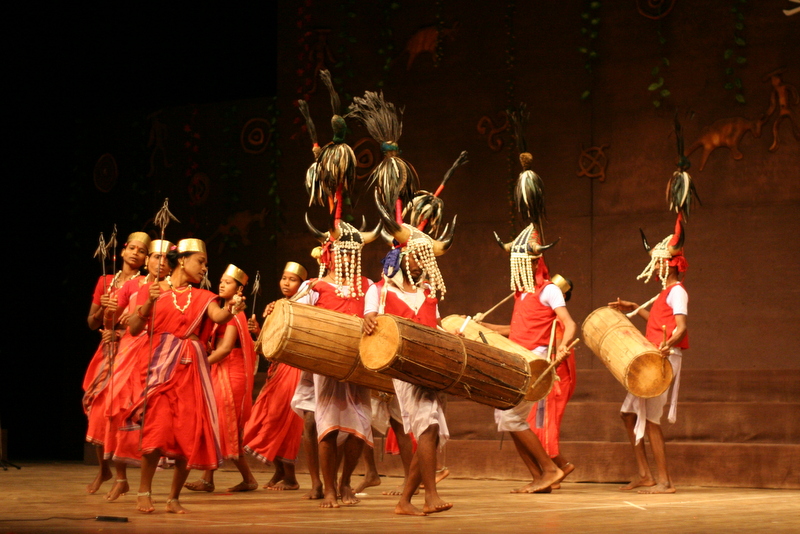gaur maria dance